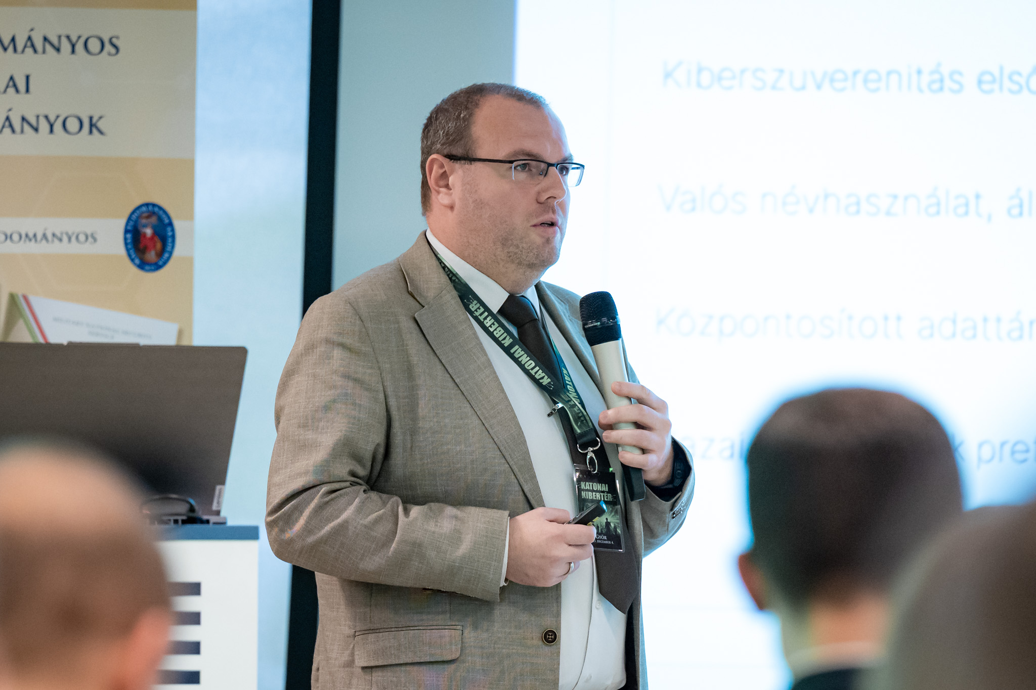 kiberter_konf (4).jpg